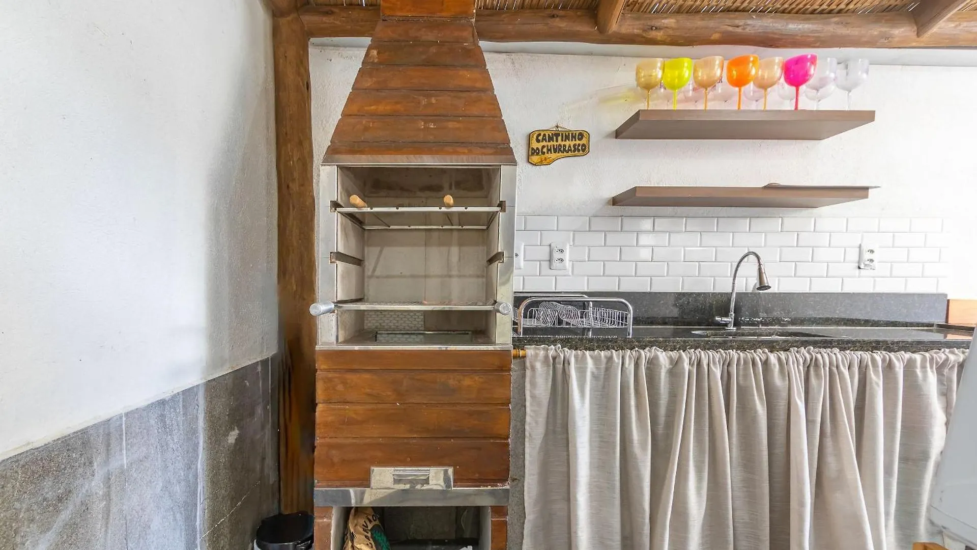 Apartamento Com Piscina E Churrasqueira Pdl005 contacts